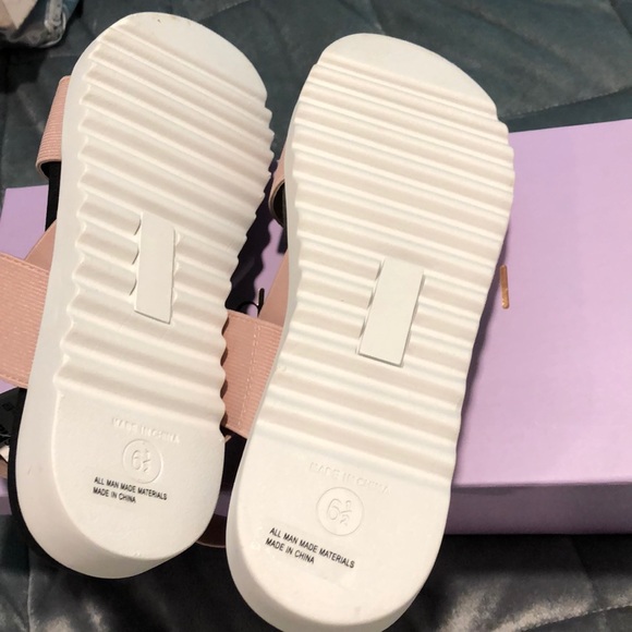 Madden Girl sandals - Picture 4 of 4